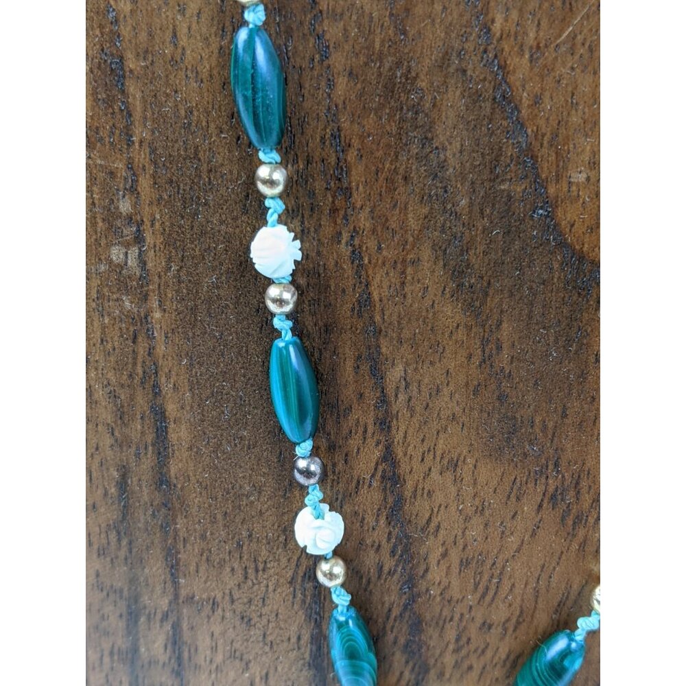 Vintage Mexican Folk Necklace Carved Hand Pendant w/ Malachite & Beads - Picture 4 of 12